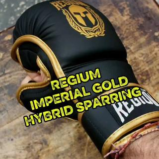 Una de mis guantillas de MMA favoritas
Ajuste, proteccion, calidad, comodidad.. 
Lo tienen todo! #mm