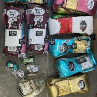 En @noboxing_no_life  ya estan preparando nuestro próximo pedido!
Vienen algunos guantes unicos en t