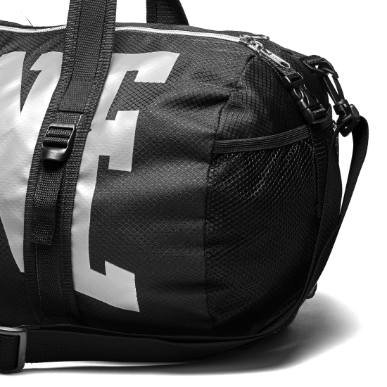 Bolsa Deportiva Leone 1947 "Light Bag" AC904 Negra