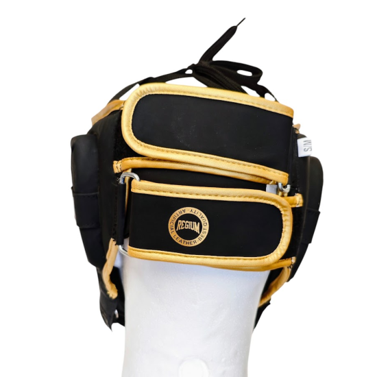 Casco para deportes de contacto Regium "Imperial Sparring Gold" microfiber