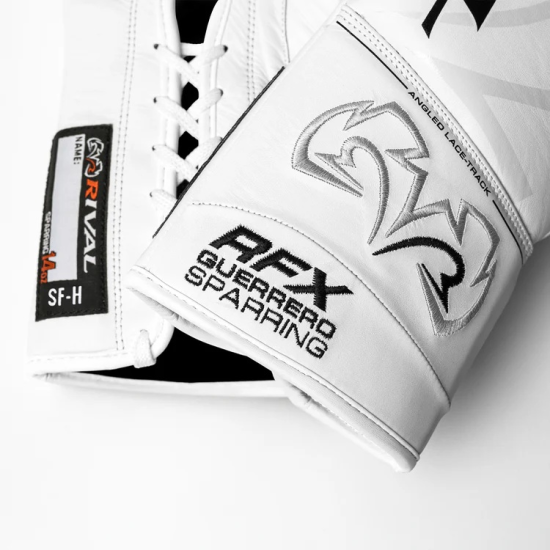 Guantes de boxeo Rival RFX Guerrero Sparring SF-H blanco
