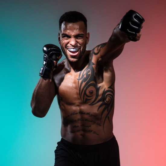 Protector Bucal Opro UFC Gold Junior