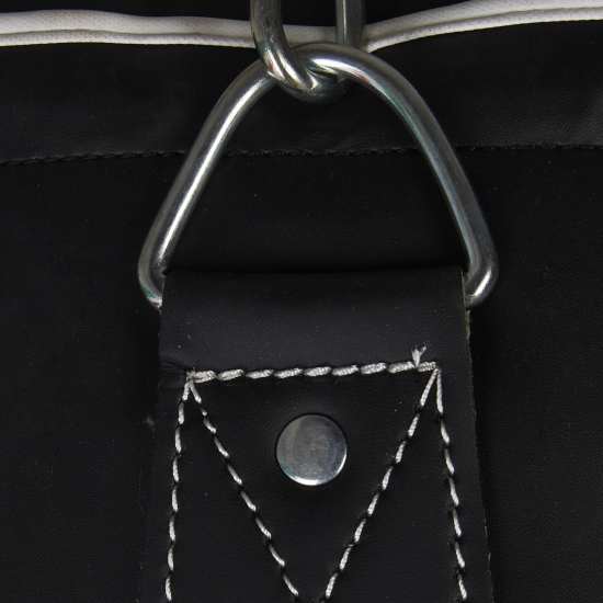 Saco de Boxeo Leone 1947 color Negro 30 kg. AT840