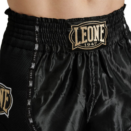 Short Kick & Thai Leone 1947 "Classic" negro AB881