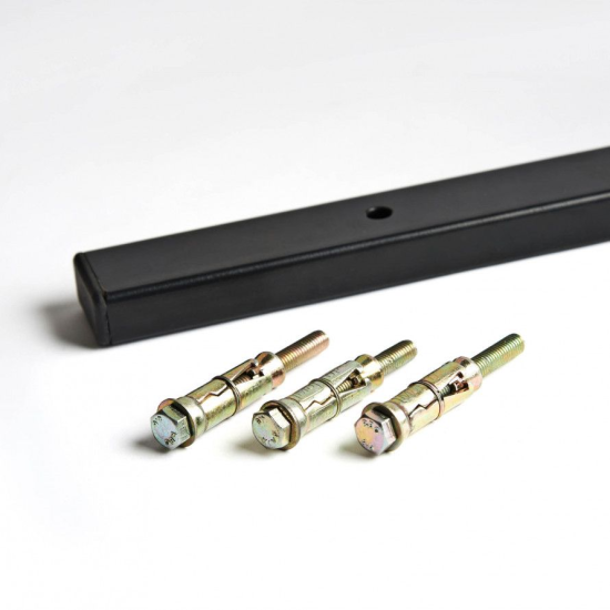 Soporte de pared para saco de boxeo Leone 1947 AT700